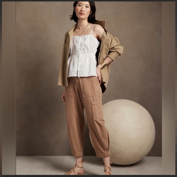 NWT Banana Republic Eyelet Cami - Picture 2 of 3